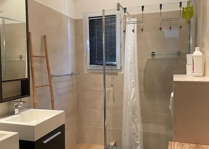 Jessy Porto-vecchio * Porto-Vecchio (Corsica)