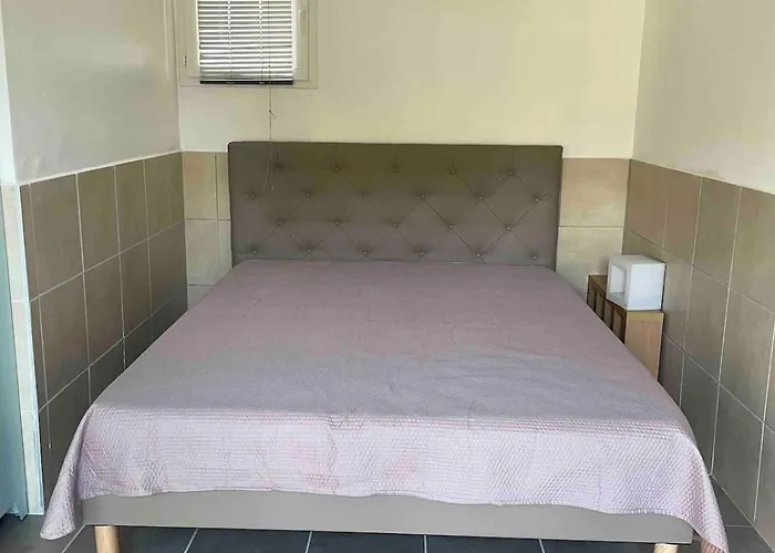 Jessy Porto-vecchio *